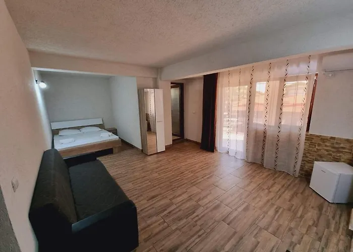 Πανσιόν Andri Mar Eforie Nord